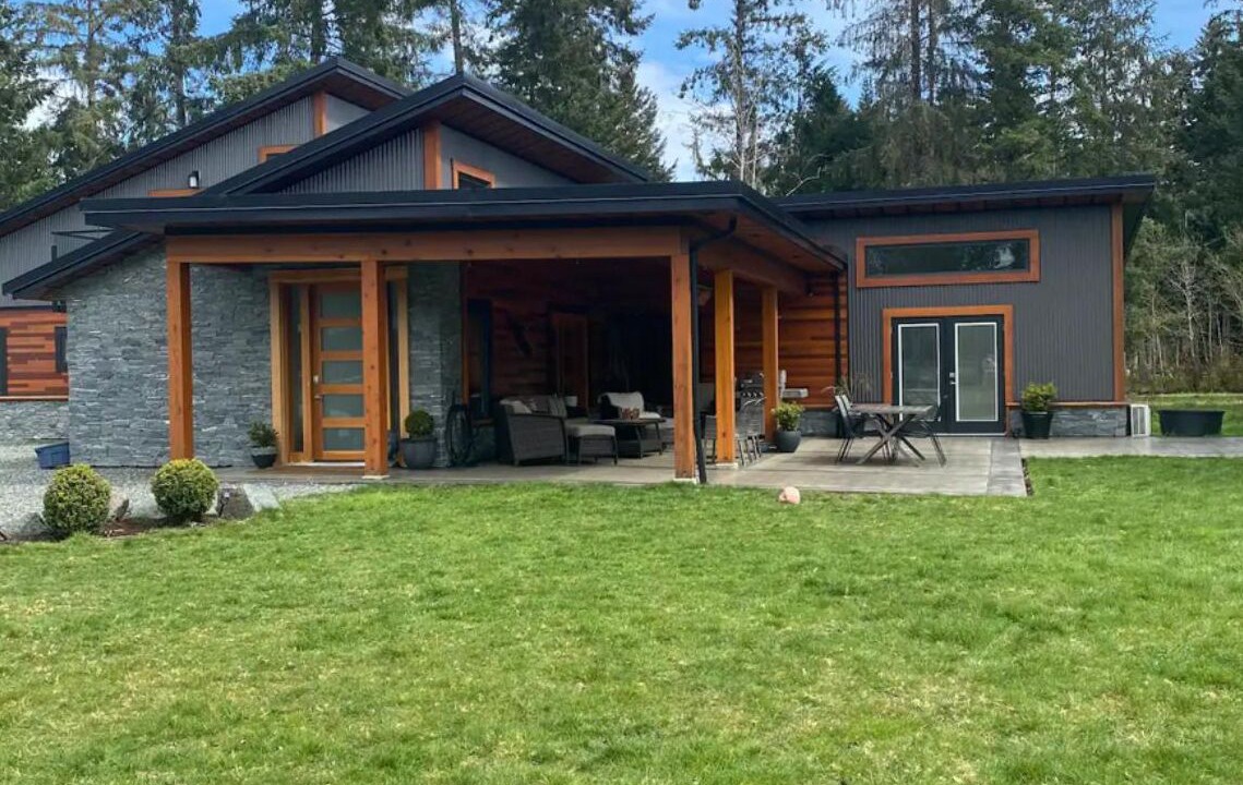 Photo of Outdoor in Courtenay