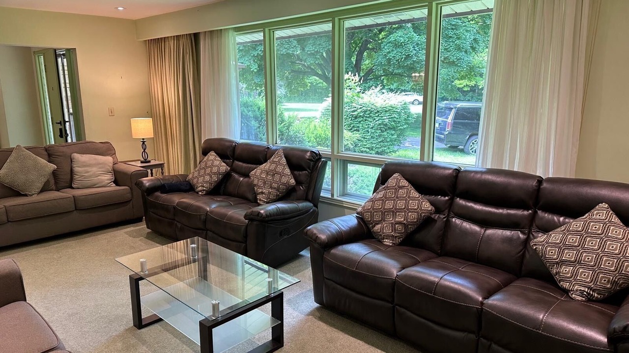 Photo of Livingroom in West Lincoln