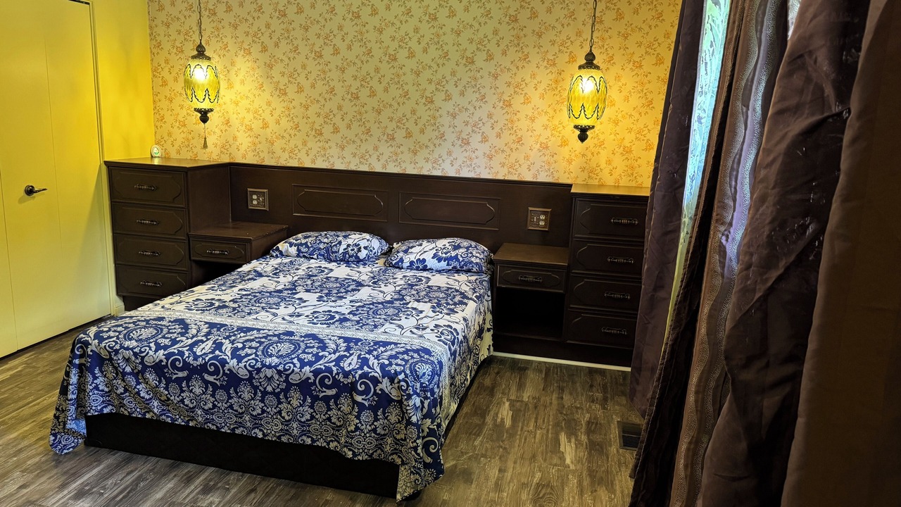 Photo of Bedroom in West Lincoln