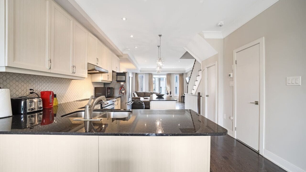 Photo of Kitchen in Lakeview