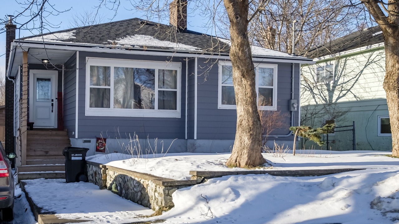 Photo of Outdoor in West End