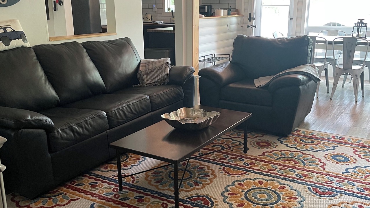 Photo of Livingroom in Utterson