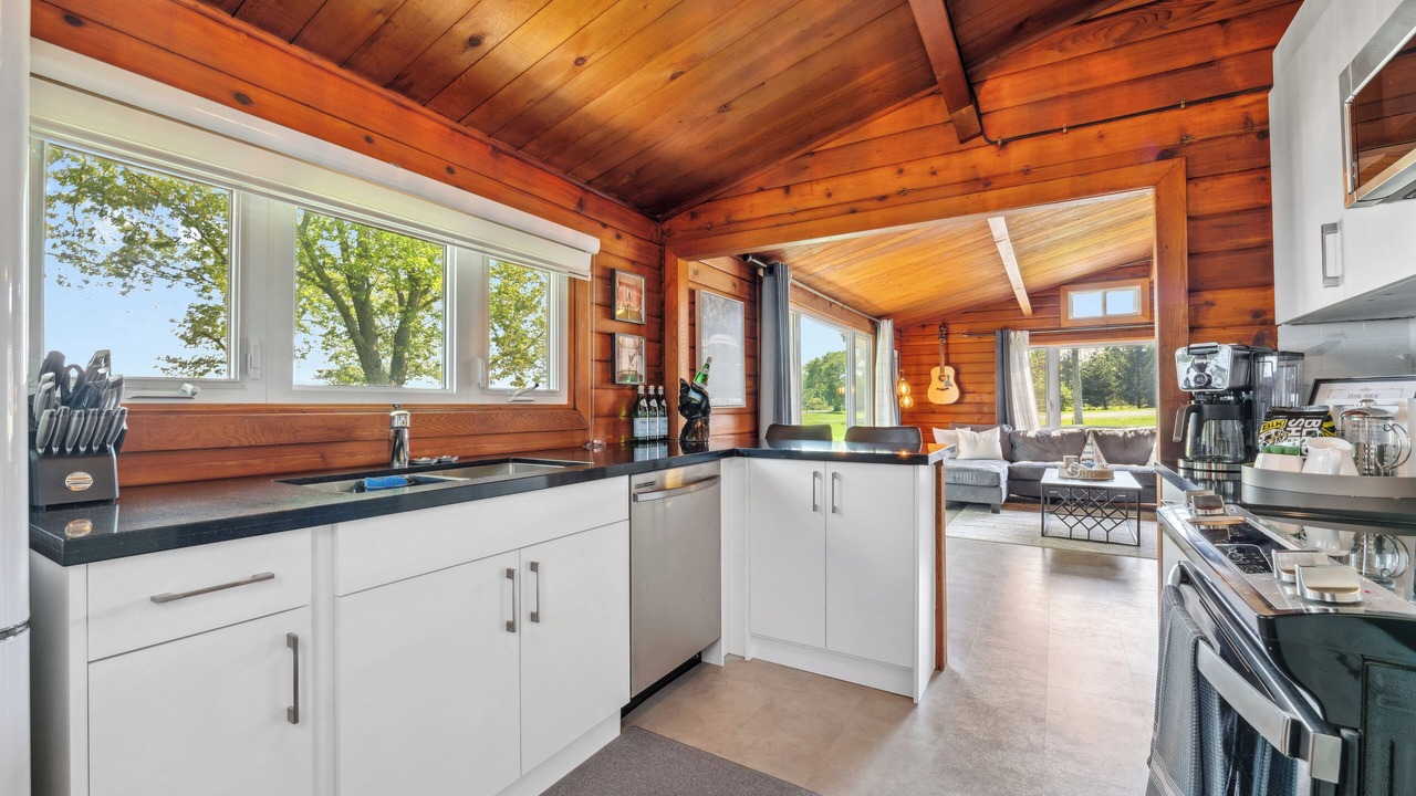 Photo of Kitchen in Lowbanks