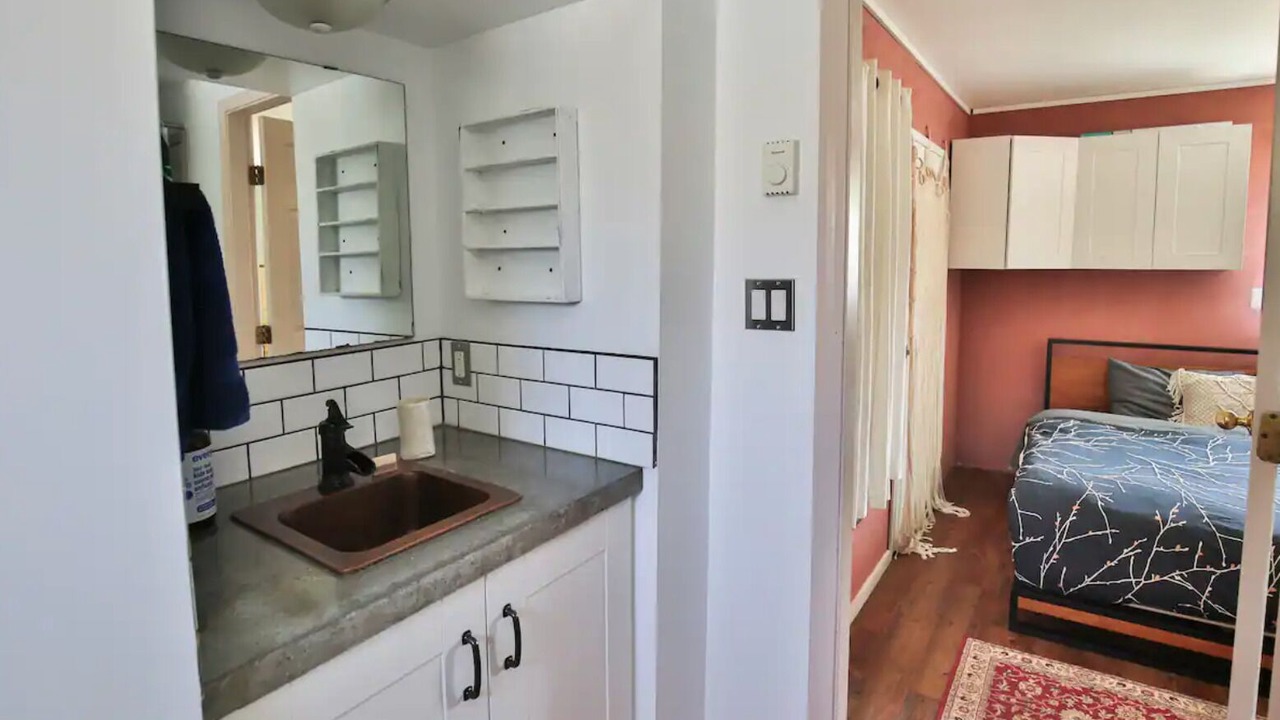 Photo of Bathroom in Ganges