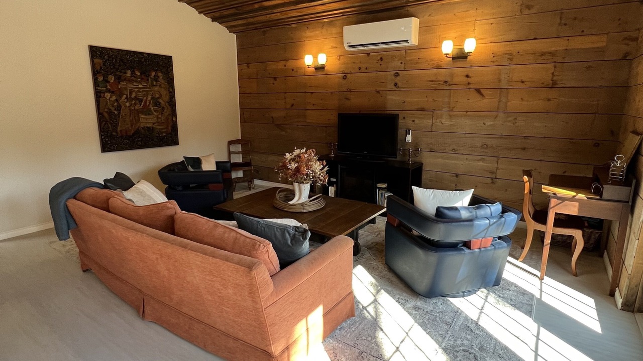 Photo of Bedroom in Beamsville