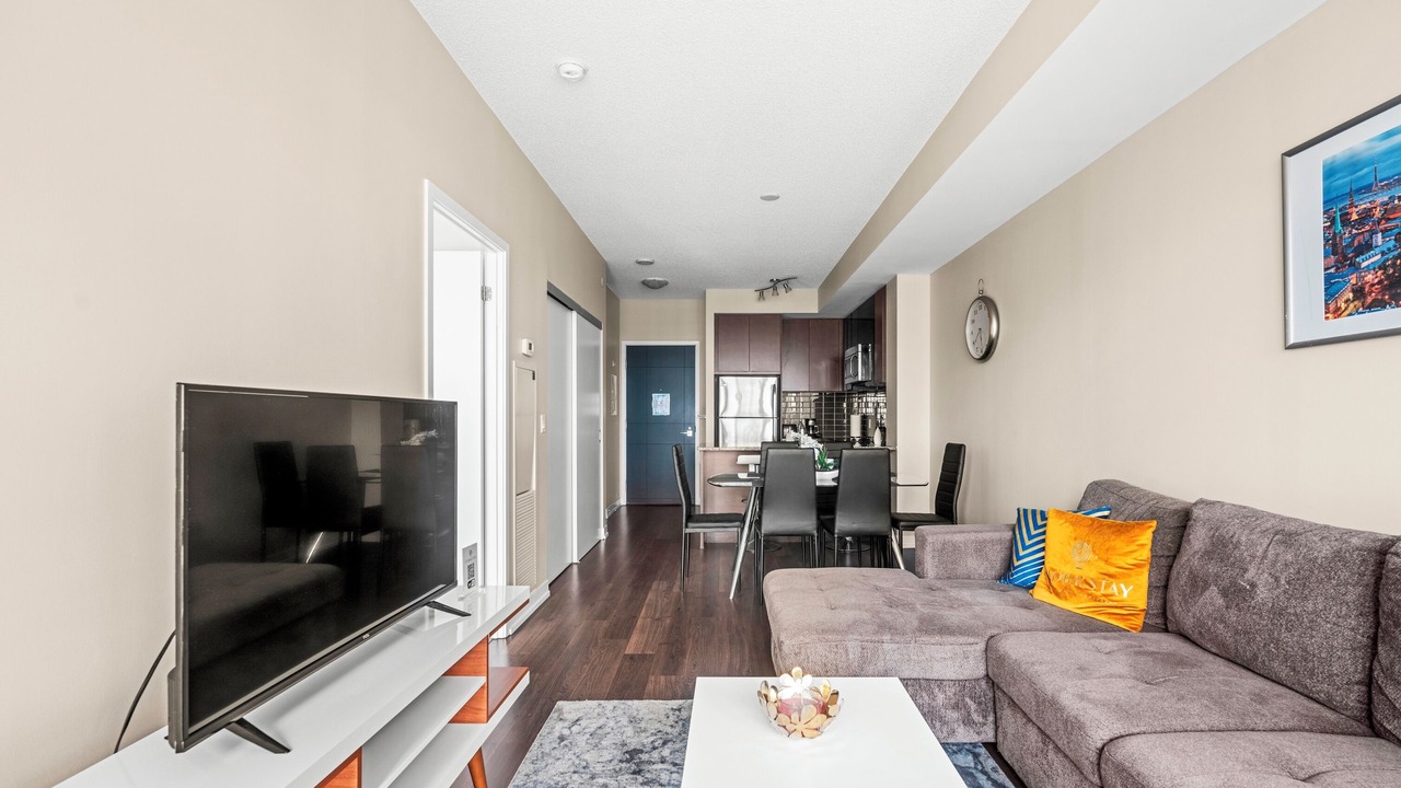 Photo of Livingroom in Mount Pleasant West