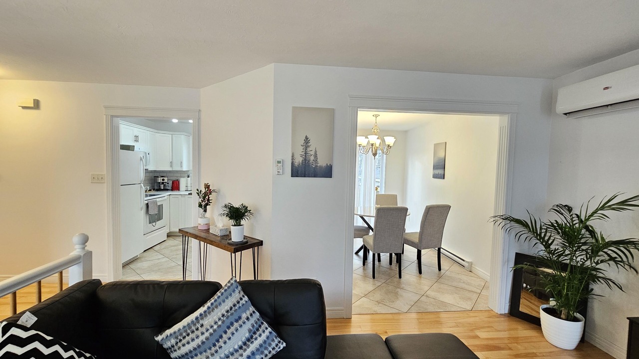 Photo of Livingroom in Moncton