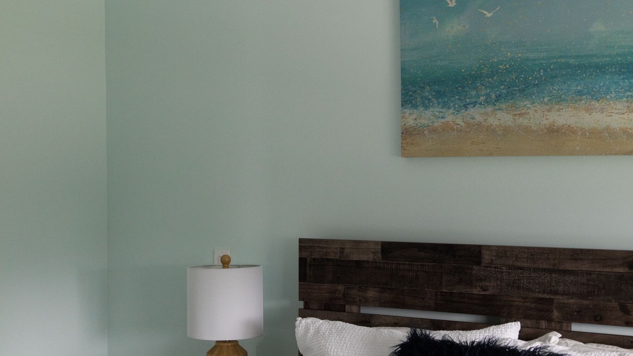 Photo of Bedroom in Courtenay