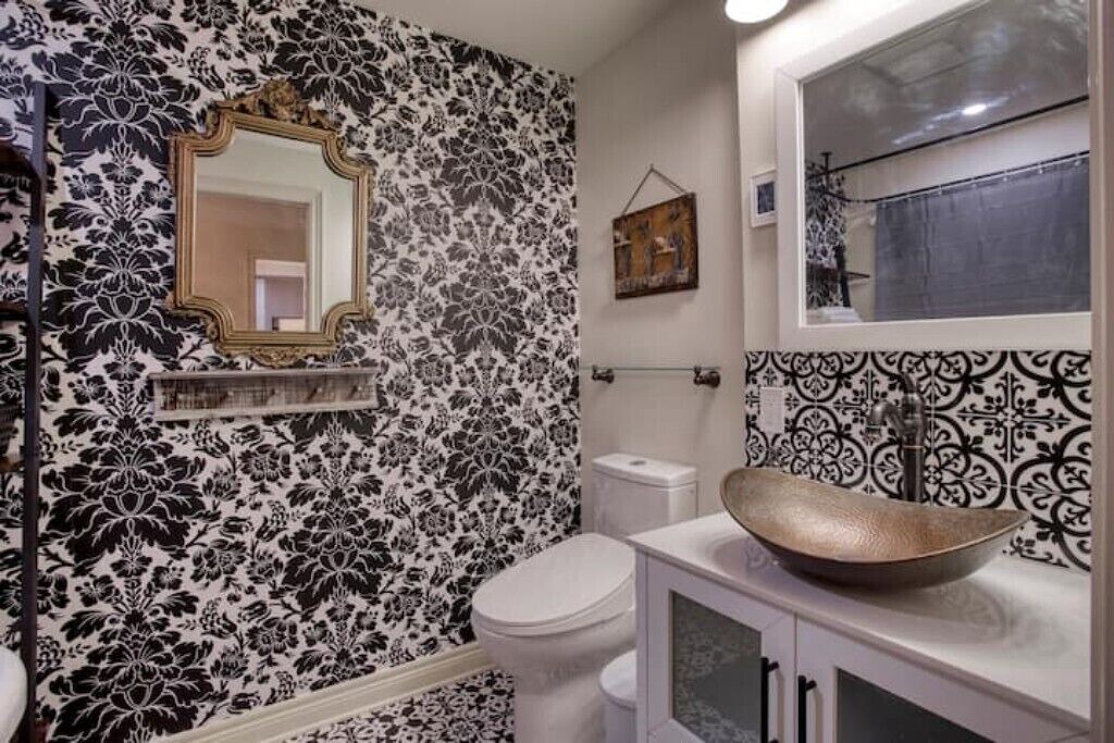 Photo of Bathroom in Lincoln