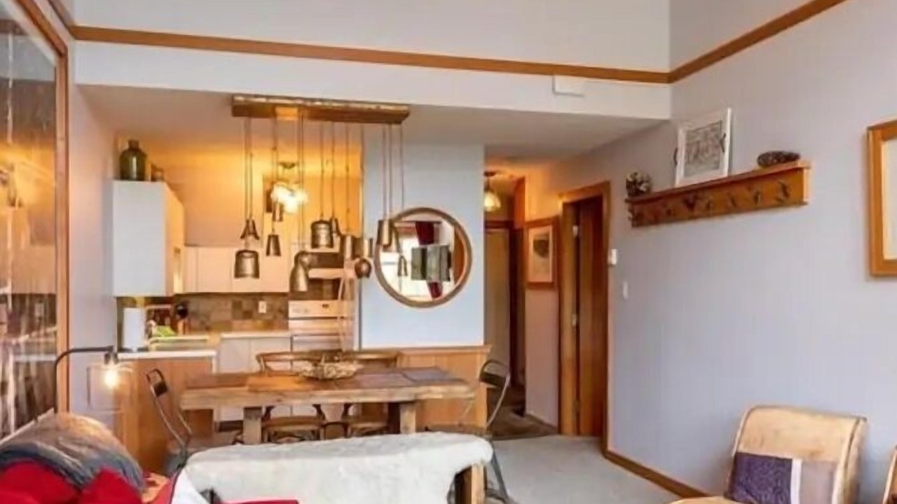 Photo of Livingroom in Whistler