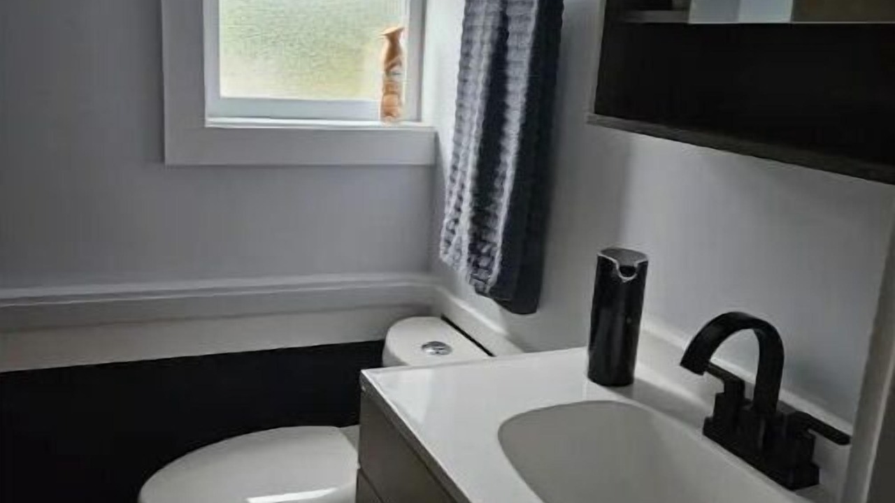 Photo of Bathroom in North Cowichan