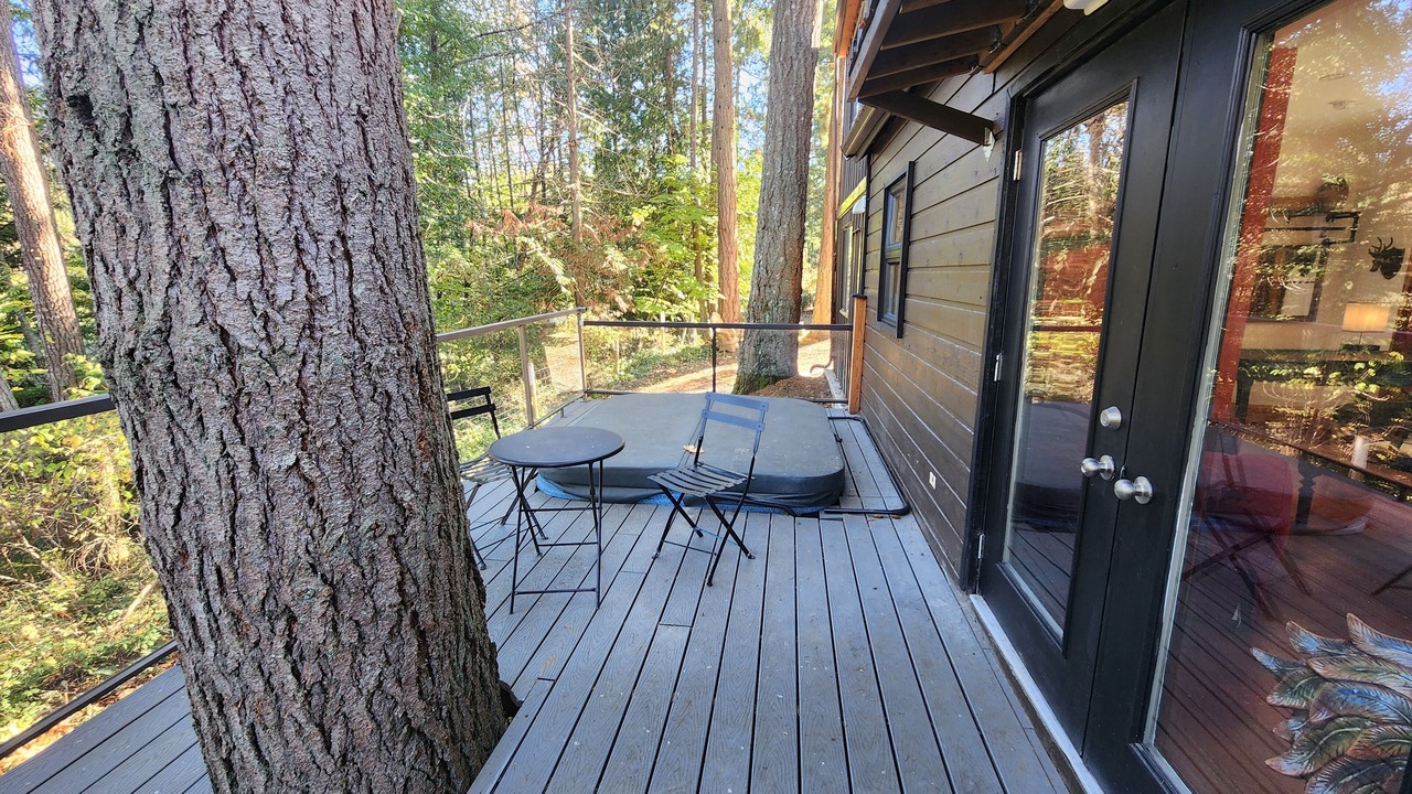 Photo of Patio Balcony in North Cowichan