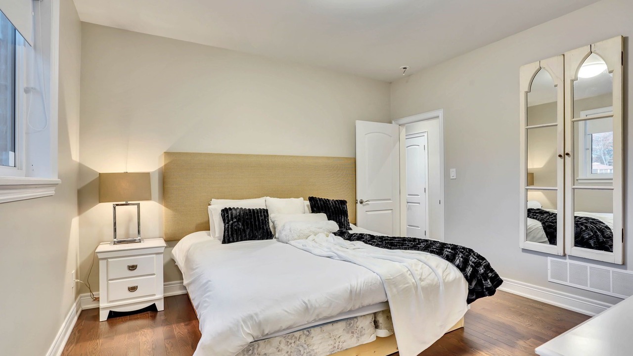 Photo of Bedroom in Wasaga Beach