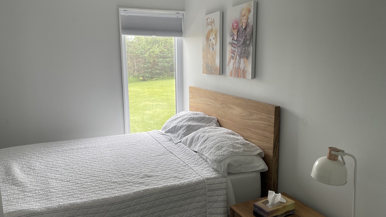 Photo of Bedroom in Green Gables
