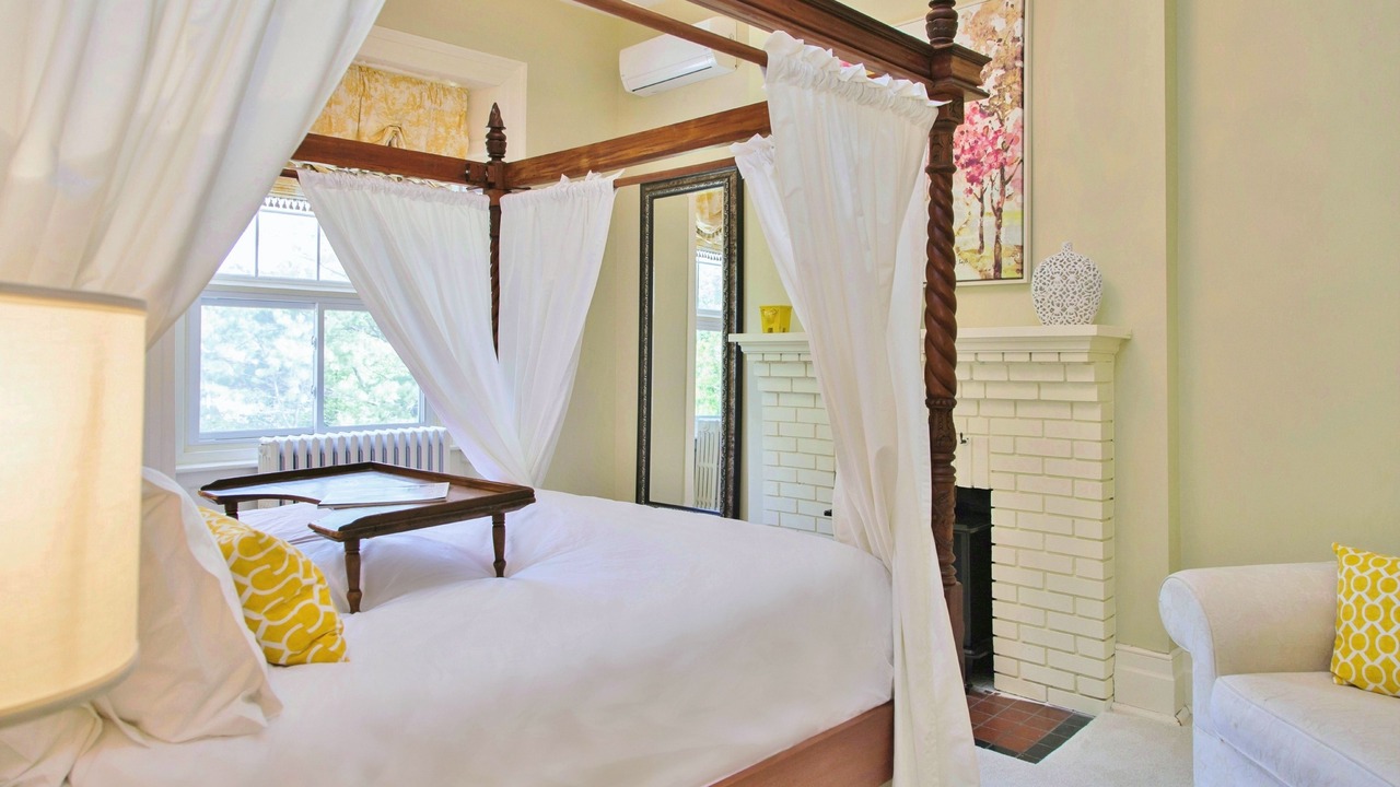 Photo of Bedroom in Kingston