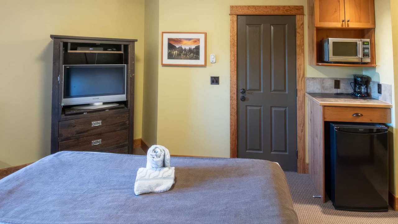 Photo of Bedroom in East Kootenay