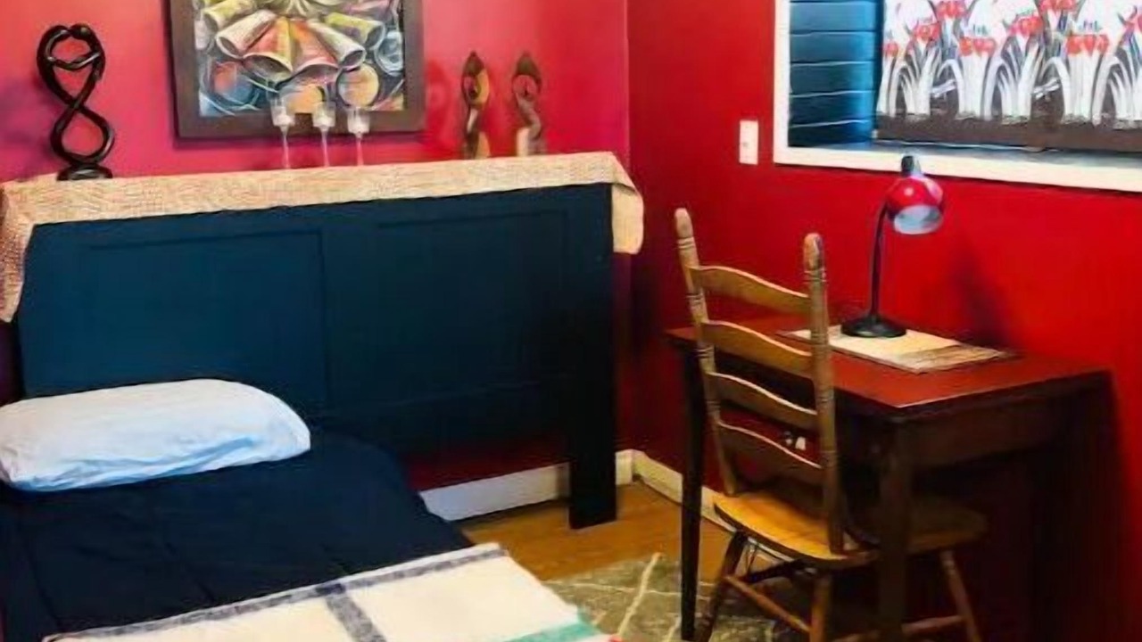 Photo of Bedroom in Mill Bay