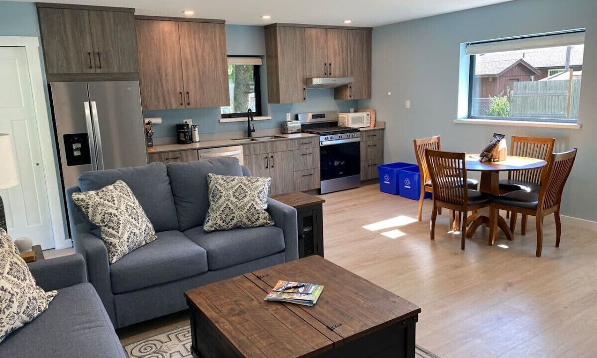 Photo of Livingroom in Salmo