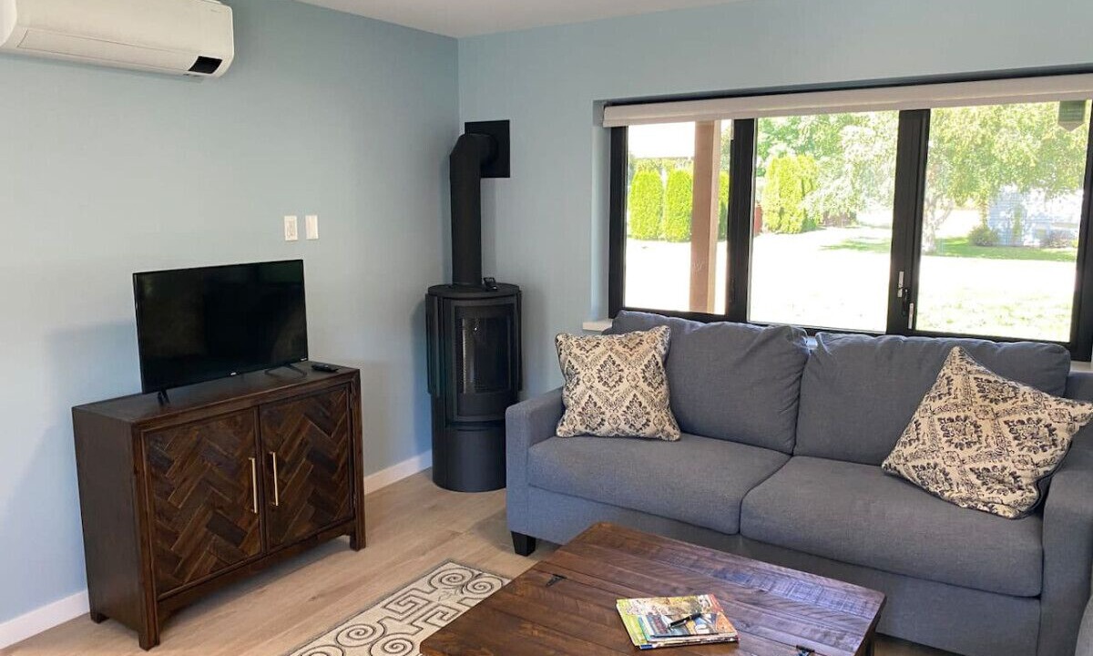 Photo of Livingroom in Salmo