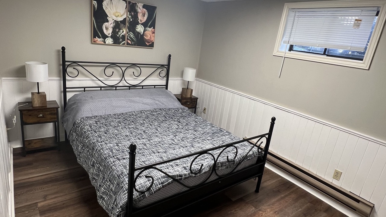 Photo of Bedroom in Greater Napanee