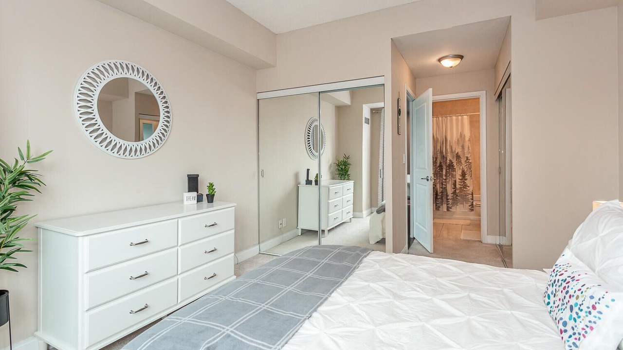 Photo of Bedroom in Downtown Mississauga
