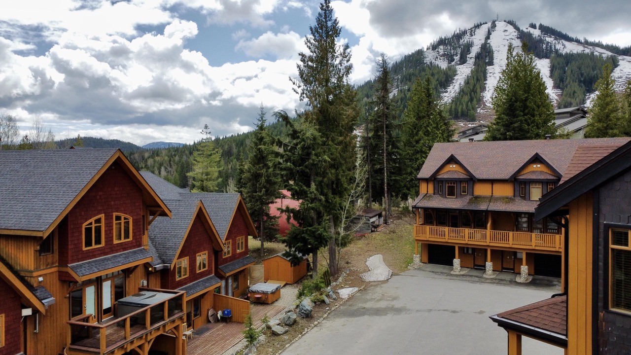 Photo of Others in Rossland