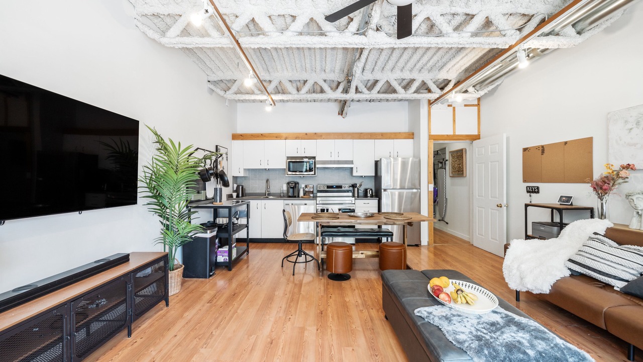 Photo of Livingroom in Mount Pleasant