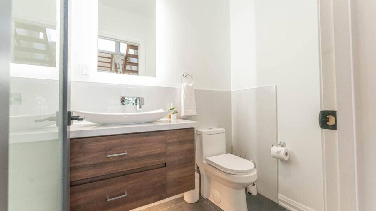 Photo of Bathroom in Port Weller