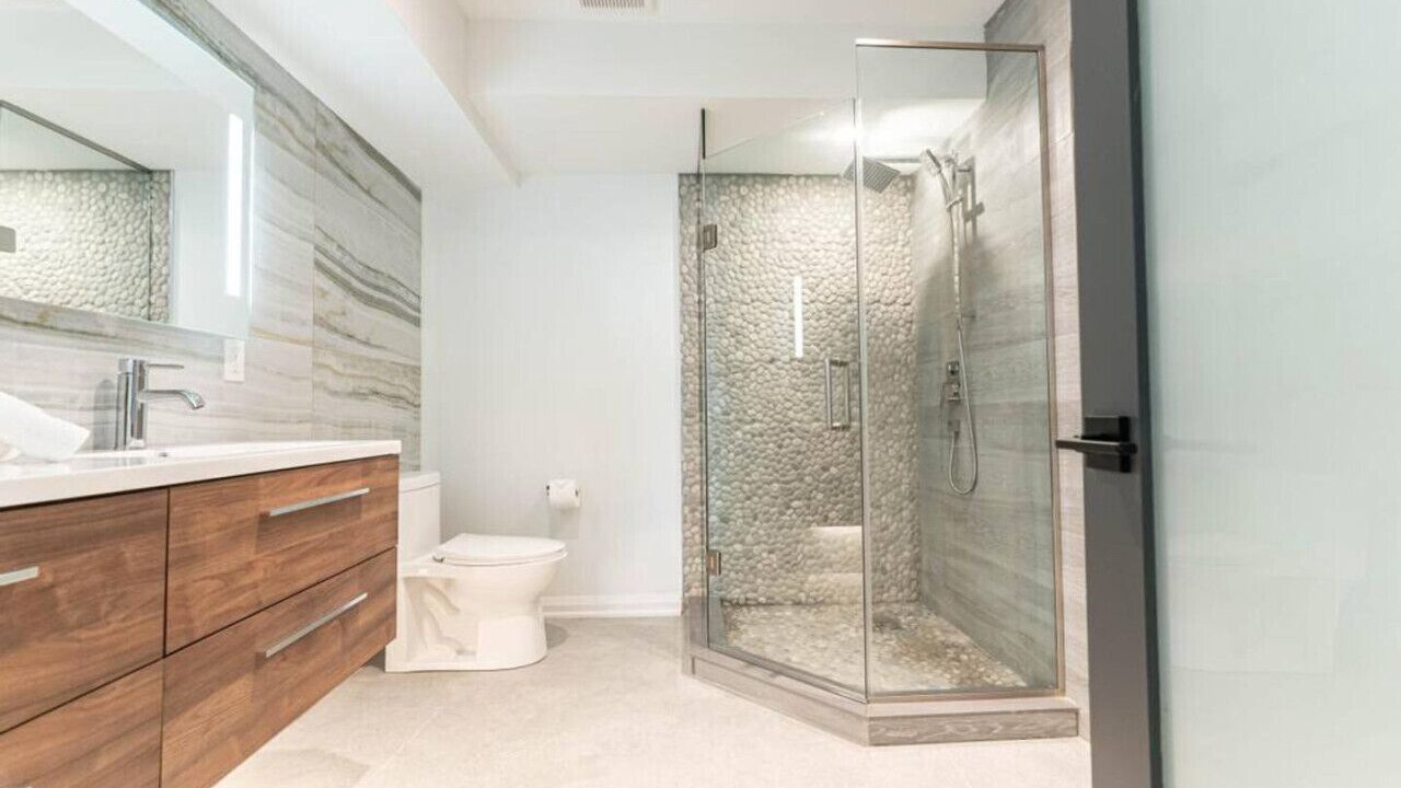 Photo of Bathroom in Port Weller