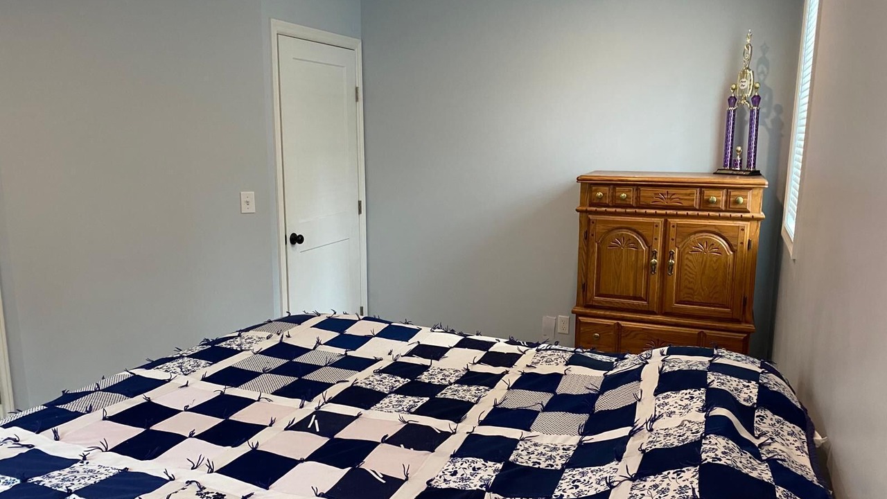 Photo of Bedroom in East Kootenay