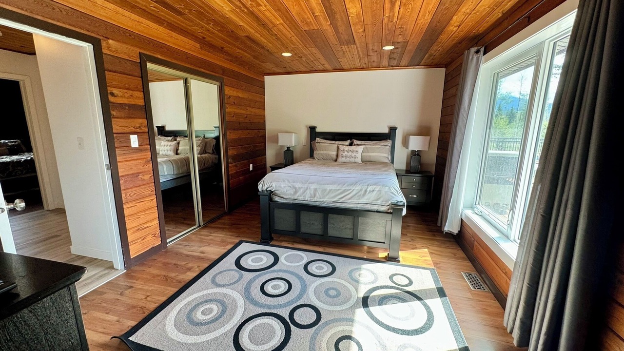 Photo of Bedroom in Valemount