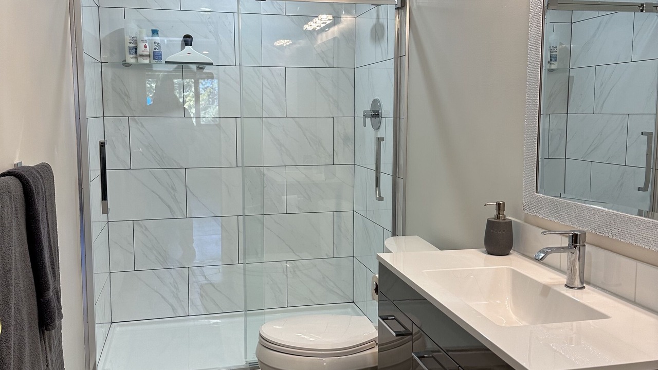 Photo of Bathroom in Kootenay Boundary