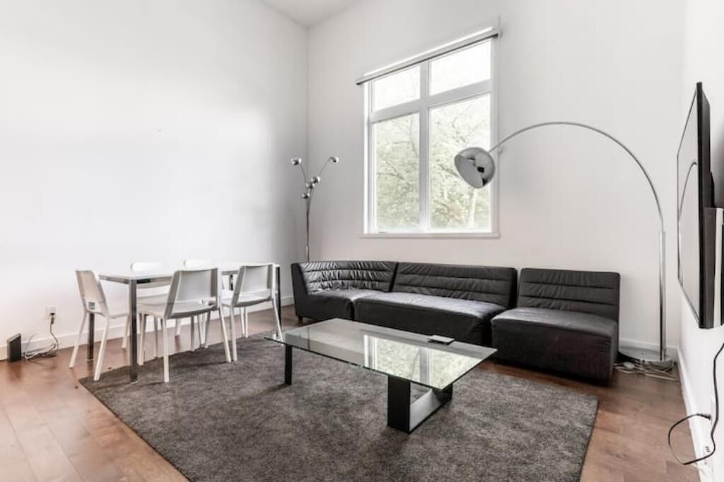 Photo of Livingroom in Downtown Montreal