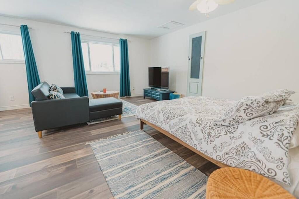 Photo of Bedroom in Town of Essex