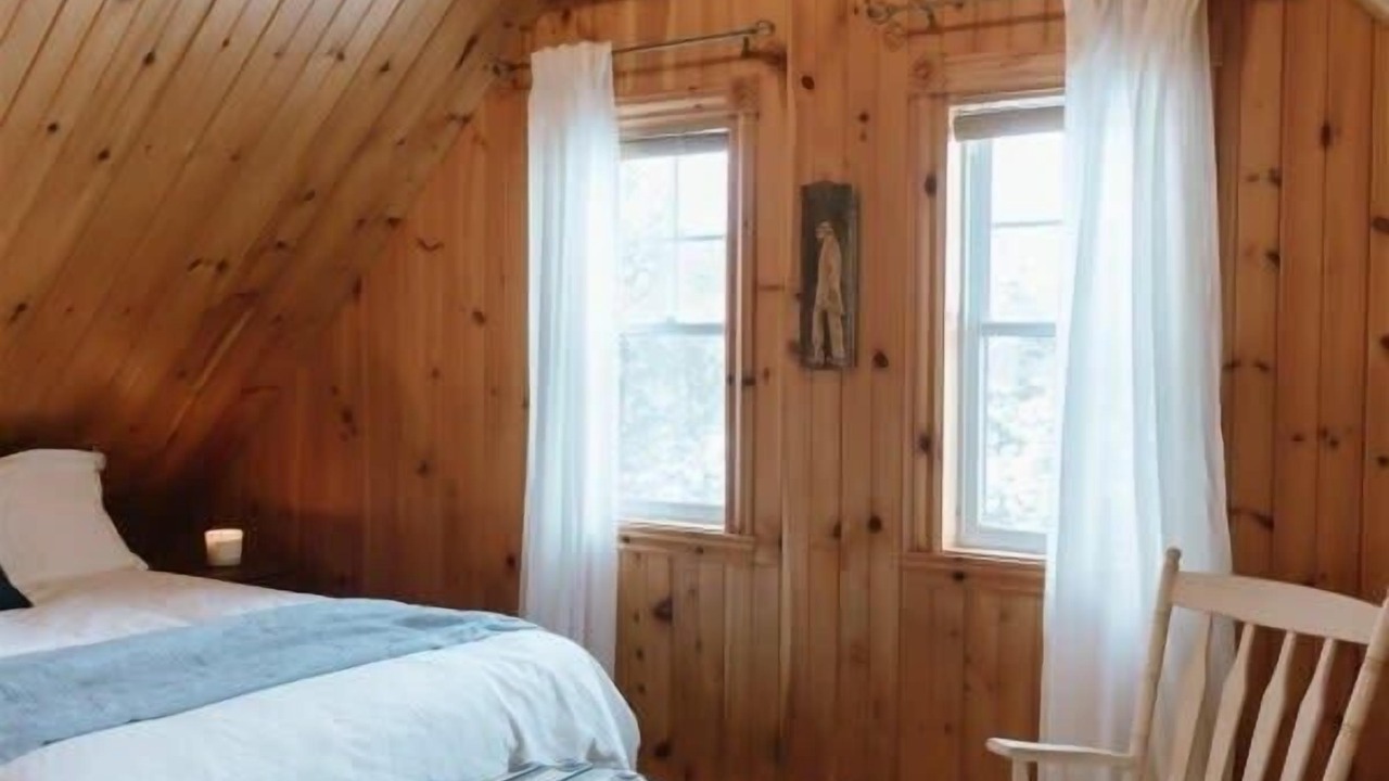 Photo of Bedroom in Eastman