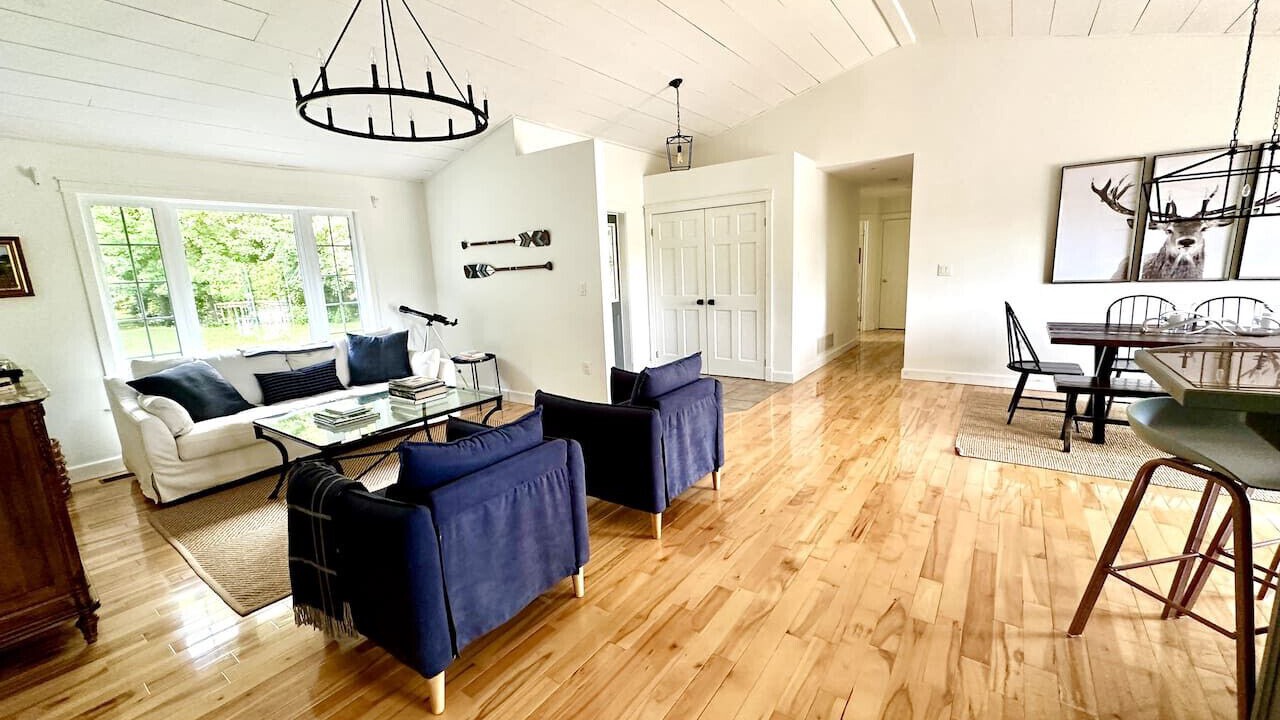Photo of Livingroom in Grey Highlands
