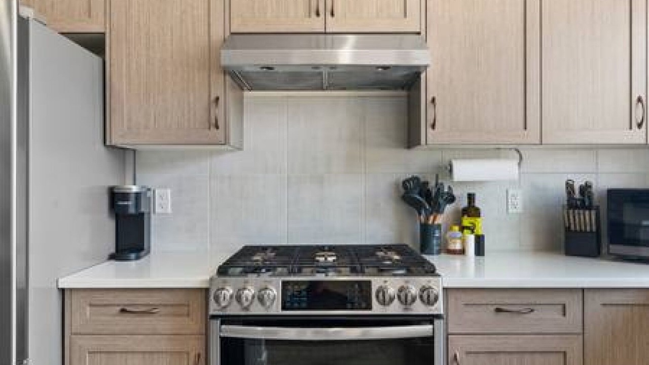 Photo of Kitchen in Southeast Calgary