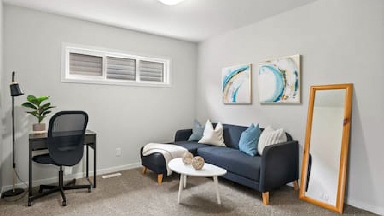 Photo of Livingroom in Southeast Calgary