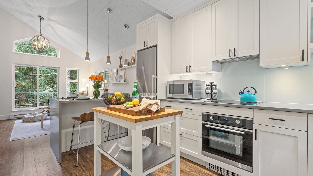 Photo of Kitchen in Whistler Creekside