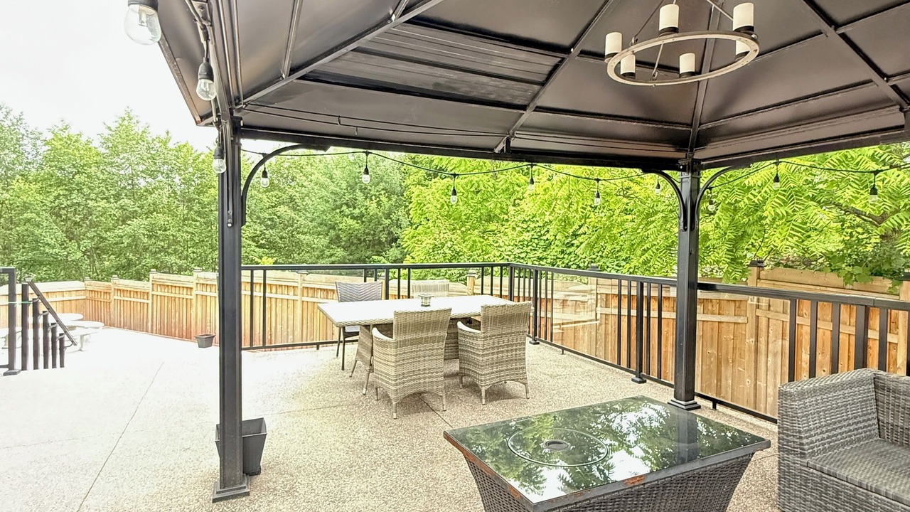 Photo of Outdoor in Hamilton
