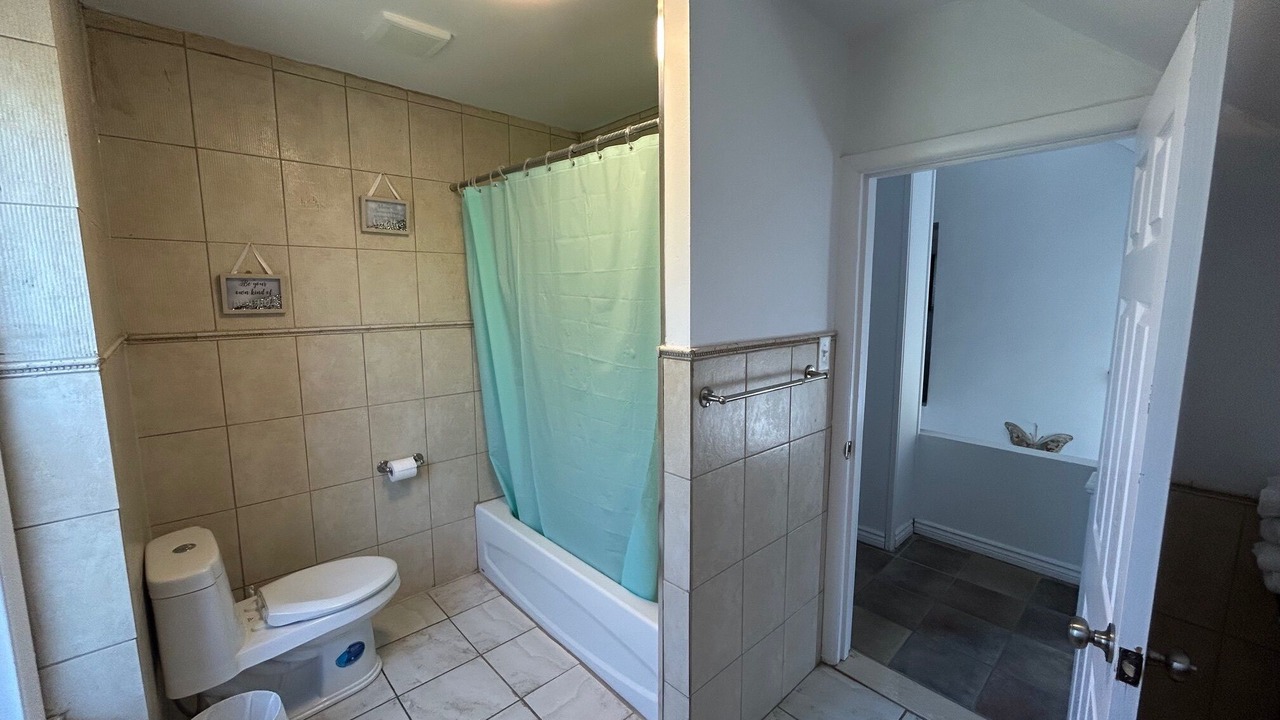 Photo of Bathroom in Bridgeview
