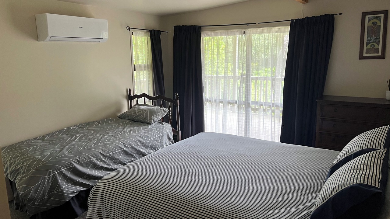Photo of Bedroom in Tuateawa