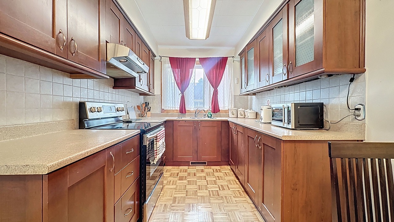 Photo of Kitchen in Laval