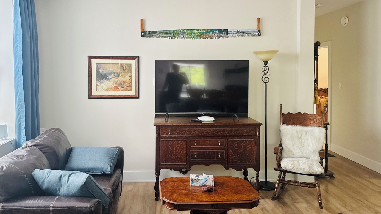 Photo of Livingroom in Burk's Falls