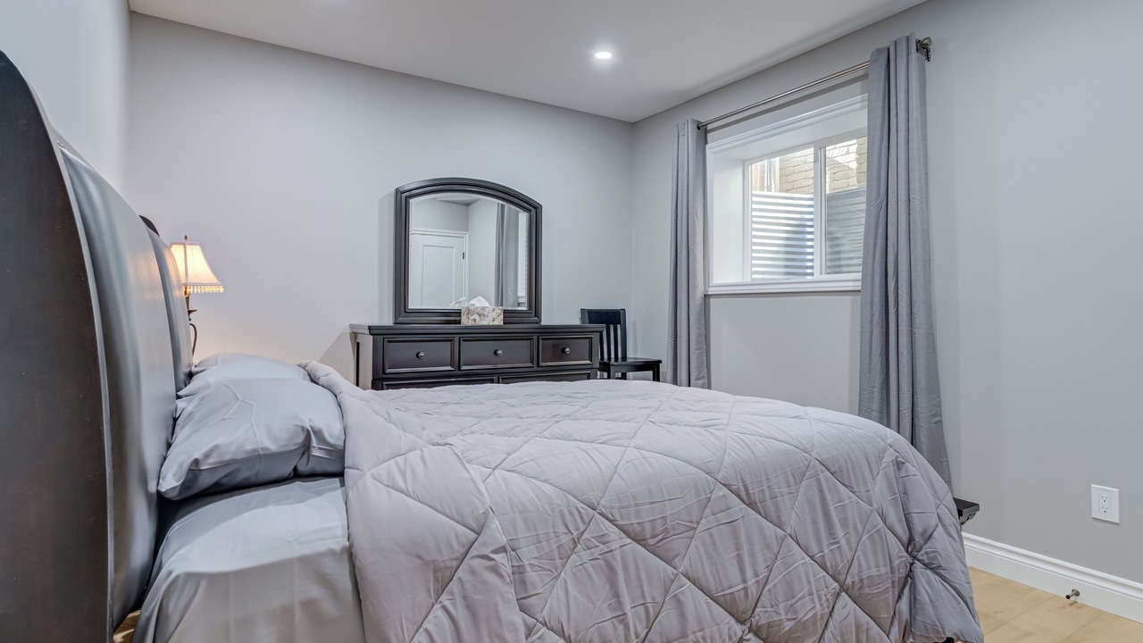 Photo of Bedroom in Hamilton