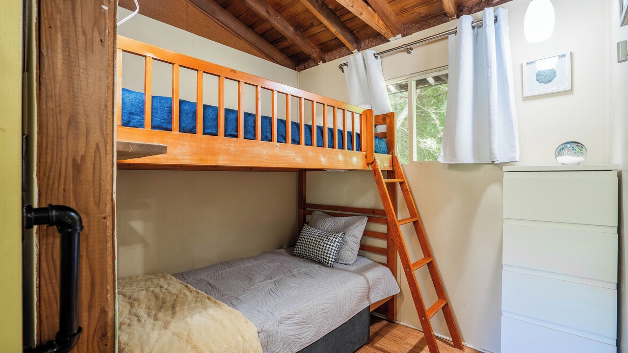 Photo of Bedroom in Sauble Beach