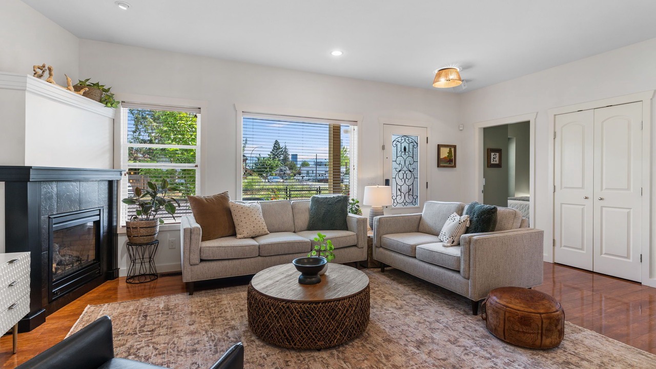 Photo of Livingroom in North End