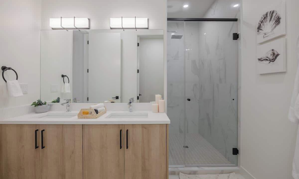 Photo of Bathroom in Hillhurst