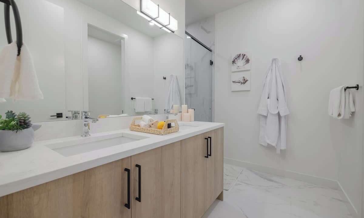 Photo of Bathroom in Hillhurst