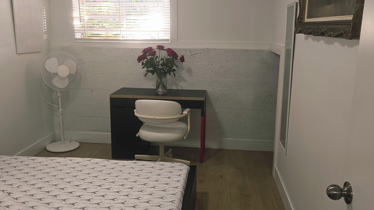 Photo of Bedroom in Delta